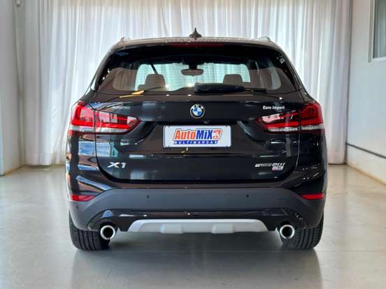 BMW-X1-2020