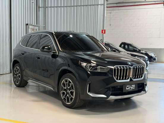 BMW-X1-2025