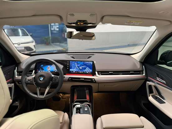 BMW-X1-2.0 16V TURBO GASOLINA SDRIVE20I X-LINE STEPTRONIC BMW-X1-2025