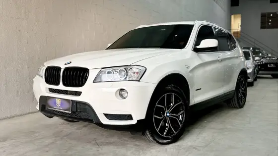 BMW X3 2.0 20I 4X4 16V GASOLINA 4P AUTOMÁTICO BMW X3 2.0 20I 4X4 16V GASOLINA 4P AUTOMÁTICO