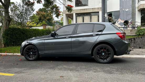 BMW-116i-2013