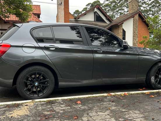 BMW-116i-1.6 16V TURBO GASOLINA 4P AUTOMÁTICO BMW-116i-2013