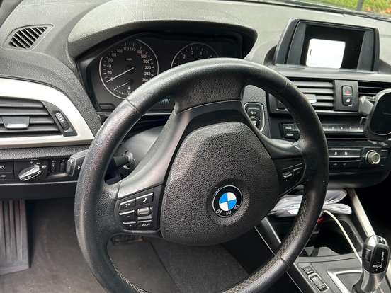 BMW-116i-1.6 16V TURBO GASOLINA 4P AUTOMÁTICO BMW-116i-2013