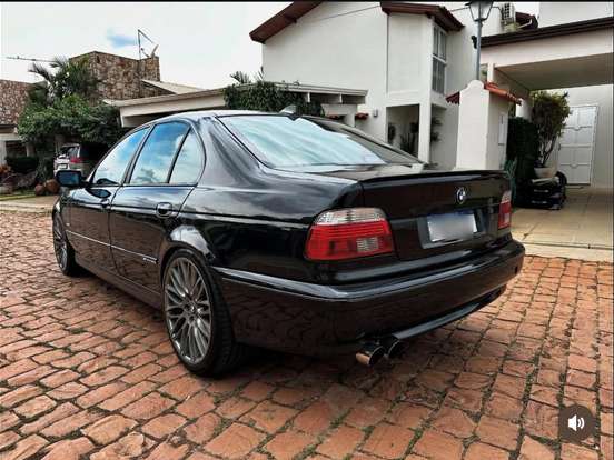 BMW-540i-4.4 SEDAN V8 32V GASOLINA 4P AUTOMÁTICO BMW-540i-1997