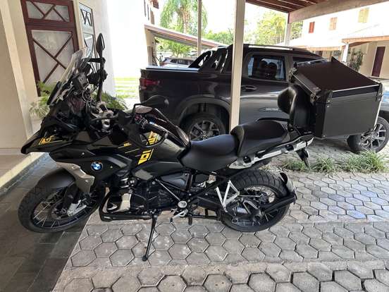 BMW-R 1250 GS PREMIUM 40 ANOS BMW-R 1250 GS PREMIUM 40 ANOS-2021