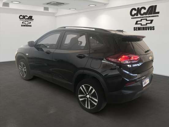 CHEVROLET-TRACKER-2023