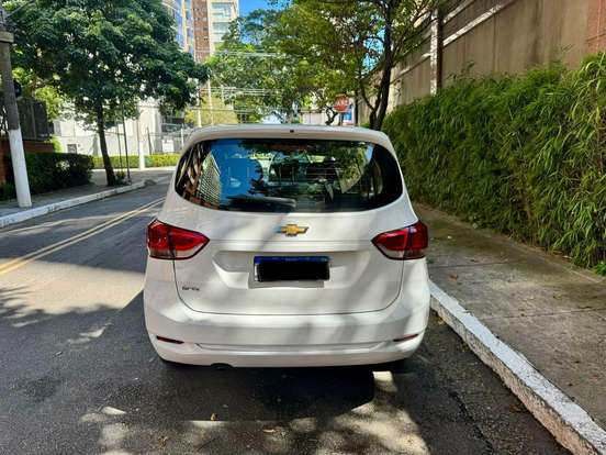 CHEVROLET-SPIN-2021