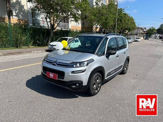 CITROËN AIRCROSS 1.6 FEEL 16V FLEX 4P AUTOMÁTICO
