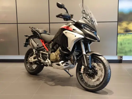 DUCATI MULTISTRADA 1200 V4 RALLY ADVENTURE 