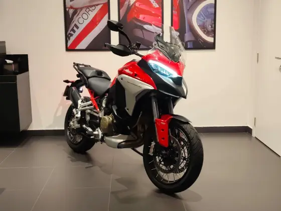 DUCATI MULTISTRADA 1200 V4 S 