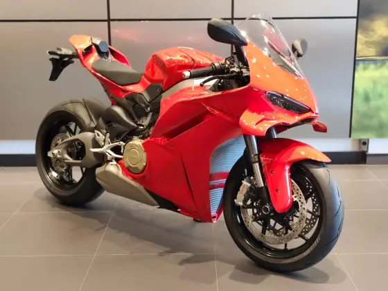 DUCATI PANIGALE V4 