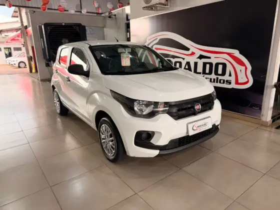 FIAT MOBI 1.0 EVO FLEX LIKE. MANUAL FIAT MOBI 1.0 EVO FLEX LIKE. MANUAL