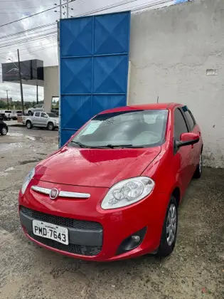 FIAT PALIO 1.4 MPI ATTRACTIVE 8V FLEX 4P MANUAL FIAT PALIO 1.4 MPI ATTRACTIVE 8V FLEX 4P MANUAL