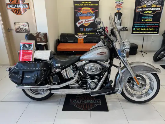 HARLEY-DAVIDSON SOFTAIL HERITAGE CLASSIC HARLEY-DAVIDSON SOFTAIL HERITAGE CLASSIC