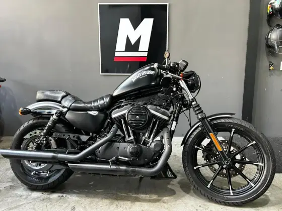 HARLEY-DAVIDSON SPORTSTER IRON 883 HARLEY-DAVIDSON SPORTSTER IRON 883