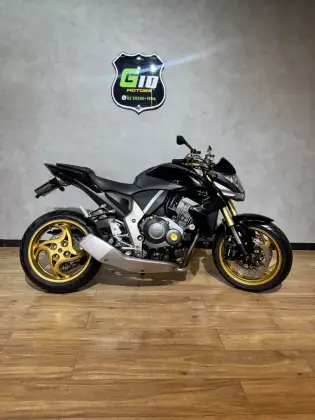 HONDA CB 1000R 