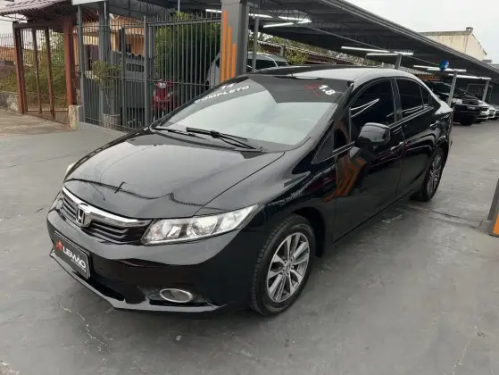 HONDA CIVIC 1.8 LXS 16V FLEX 4P MANUAL HONDA CIVIC 1.8 LXS 16V FLEX 4P MANUAL