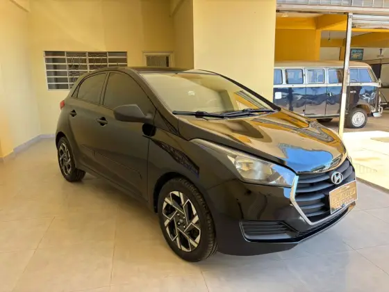 HYUNDAI HB20 1.0 COMFORT 12V FLEX 4P MANUAL
