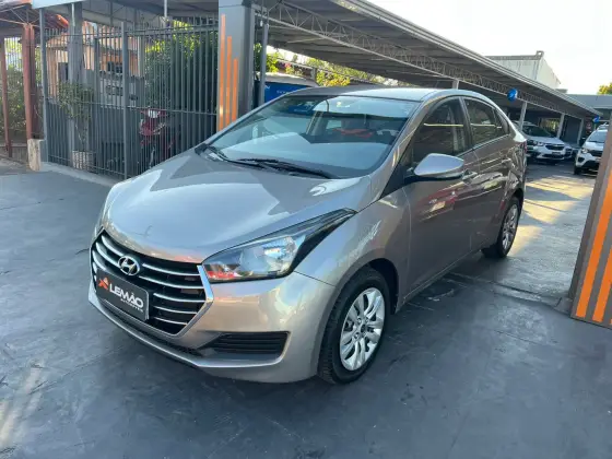 HYUNDAI HB20S 1.6 COMFORT PLUS 16V FLEX 4P AUTOMÁTICO