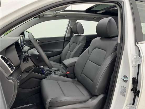 HYUNDAI-TUCSON-2024