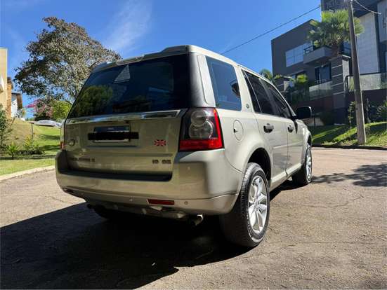 LAND ROVER-FREELANDER 2-3.2 SE 6V 24V GASOLINA 4P AUTOMÁTICO LAND ROVER-FREELANDER 2-2010