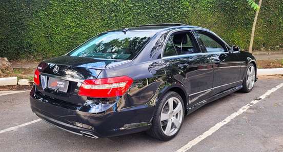 MERCEDES-BENZ-E 250-2012