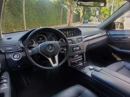 MERCEDES-BENZ-E 250-1.8 CGI AVANTGARDE 16V GASOLINA 4P AUTOMÁTICO MERCEDES-BENZ-E 250-2012