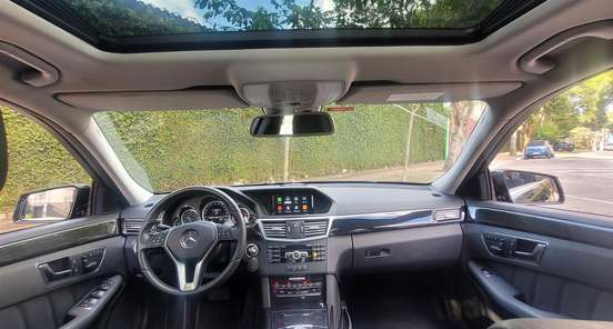 MERCEDES-BENZ-E 250-2012