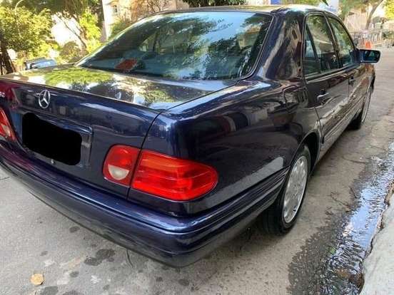 MERCEDES-BENZ-E 280-3.0 V6 GASOLINA 4P AUTOMÁTICO MERCEDES-BENZ-E 280-1998