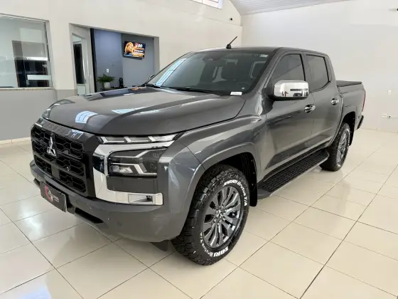 MITSUBISHI TRITON 2.4 BITURBO DIESEL CD HPE-S 4X4 AUTOMÁTICO