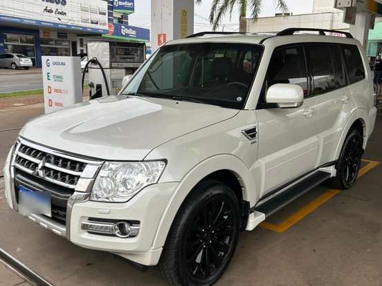 MITSUBISHI-PAJERO-3.2 HPE S 4X4 7 LUGARES 16V TURBO INTERCOOLER DIESEL 4P AUTOMÁTICO MITSUBISHI-PAJERO-2015