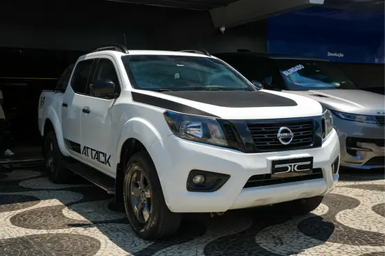 NISSAN FRONTIER 2.3 16V TURBO DIESEL ATTACK CD 4X4 AUTOMÁTICO NISSAN FRONTIER 2.3 16V TURBO DIESEL ATTACK CD 4X4 AUTOMÁTICO