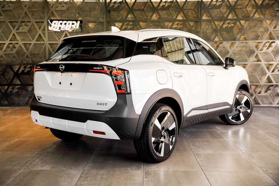NISSAN-KICKS-2025