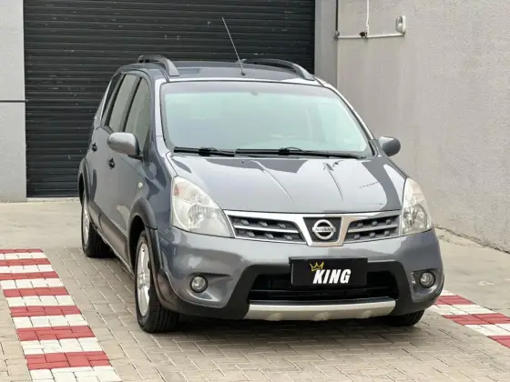 NISSAN LIVINA 1.8 SL X-GEAR 16V FLEX 4P AUTOMÁTICO NISSAN LIVINA 1.8 SL X-GEAR 16V FLEX 4P AUTOMÁTICO