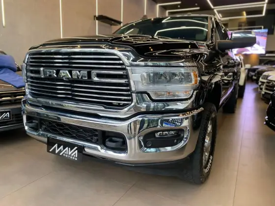 RAM 3500 6.7 I6 TURBO DIESEL LARAMIE CD 4X4 AUTOMÁTICO