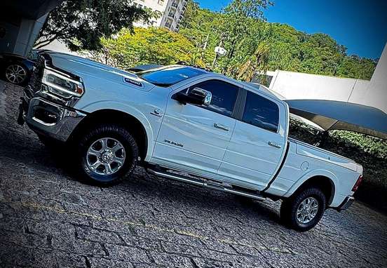 RAM-2500-6.7 I6 TURBO DIESEL LARAMIE CD 4X4 AUTOMÁTICO RAM-2500-2021