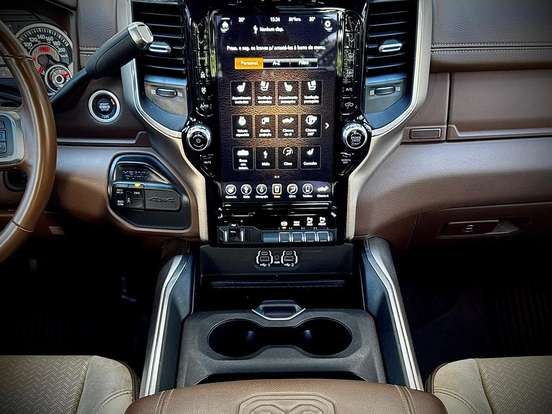 RAM-2500-6.7 I6 TURBO DIESEL LARAMIE CD 4X4 AUTOMÁTICO RAM-2500-2021