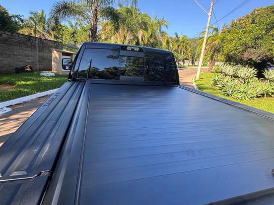 RAM-3500-6.7 I6 TURBO DIESEL LARAMIE NIGHT EDITION CD 4X4 AUTOMÁTICO RAM-3500-2024