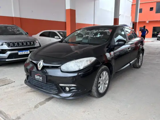 RENAULT FLUENCE 2.0 DYNAMIQUE PLUS 16V FLEX 4P AUTOMÁTICO