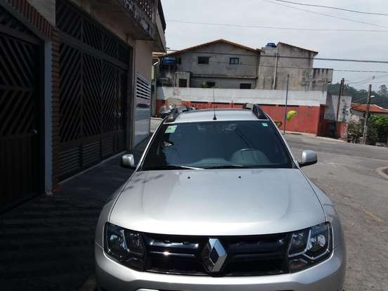 RENAULT-DUSTER-2015