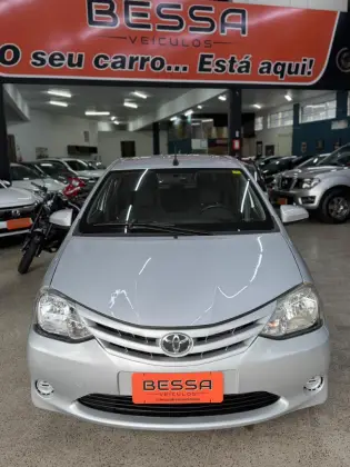TOYOTA ETIOS 1.3 X 16V FLEX 4P MANUAL