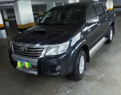 TOYOTA HILUX 3.0 SRV 4X4 CD 16V TURBO INTERCOOLER DIESEL 4P AUTOMÁTICO TOYOTA HILUX 3.0 SRV 4X4 CD 16V TURBO INTERCOOLER DIESEL 4P AUTOMÁTICO