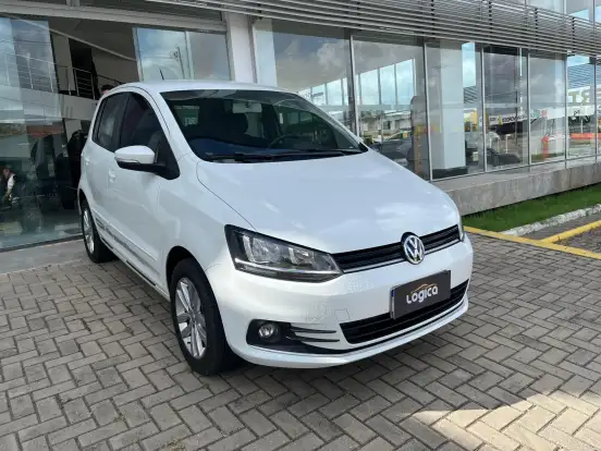 VOLKSWAGEN-FOX-1.6 MSI TOTAL FLEX CONNECT 4P MANUAL VOLKSWAGEN-FOX-2020