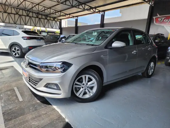VOLKSWAGEN POLO 1.0 200 TSI COMFORTLINE AUTOMÁTICO VOLKSWAGEN POLO 1.0 200 TSI COMFORTLINE AUTOMÁTICO