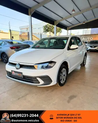 VOLKSWAGEN POLO 1.0 MPI MANUAL VOLKSWAGEN POLO 1.0 MPI MANUAL