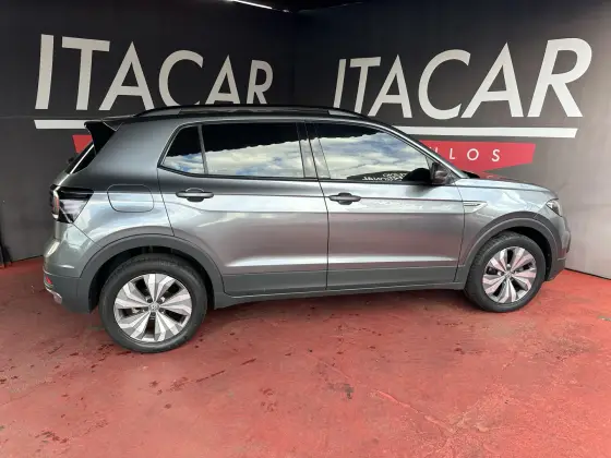 VOLKSWAGEN T-CROSS 1.0 200 TSI TOTAL FLEX COMFORTLINE AUTOMÁTICO