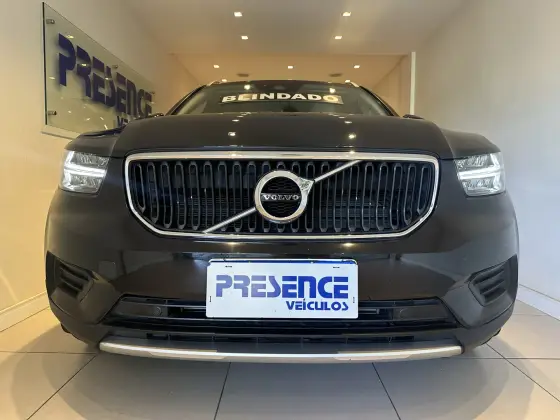VOLVO XC40 2.0 T5 GASOLINA MOMENTUM AWD GEARTRONIC VOLVO XC40 2.0 T5 GASOLINA MOMENTUM AWD GEARTRONIC