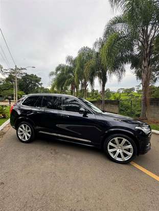 VOLVO-XC90-2019