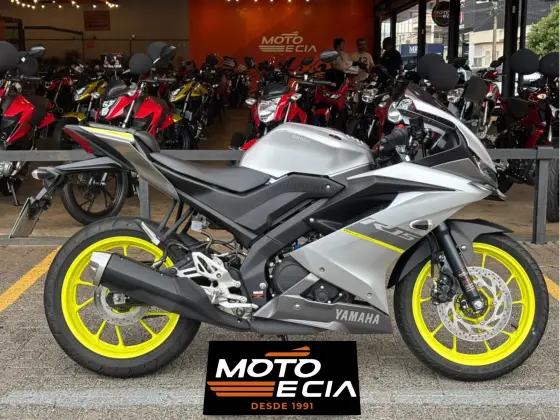 YAMAHA YZF R15 