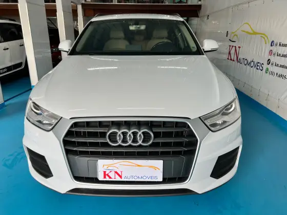 AUDI Q3 1.4 TFSI AMBIENTE GASOLINA 4P S TRONIC